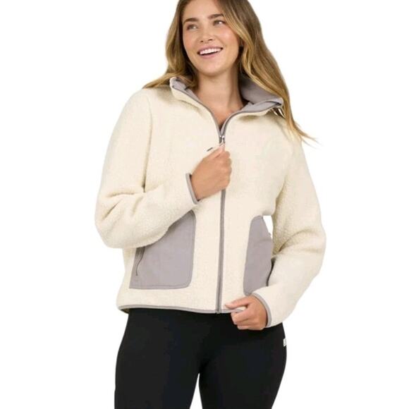Vuori Jacket Women’s M Cream/Gray Alpine Sherpa Fleece Full Zip Relaxed Fit - Picture 1 of 11